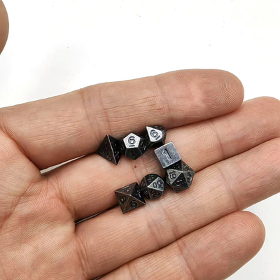 GST ميني PRG Dice متعدد الأطراف RPG صغيرة دور المعدن المخصصة ل DND