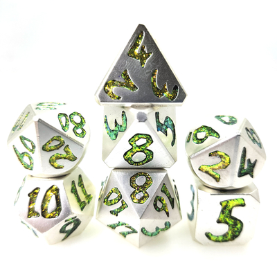 مويستوريبروف مصقول يدويًا للمطرقة ويهتز نرد صغير D20 مقاوم
