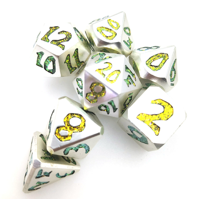 مويستوريبروف مصقول يدويًا للمطرقة ويهتز نرد صغير D20 مقاوم