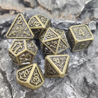 لوحة لعبة بطاقة Rpg Dice خفيفة الوزن مجموعة نرد معدنية فريدة من نوعها Cuprum