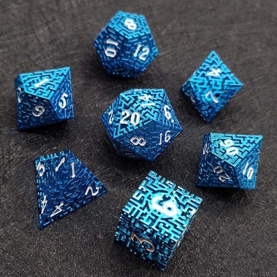 مجموعة الكرات المعدنية المتاهة المجوفة DND كروسو'S Call RPG متعددة الأوجه