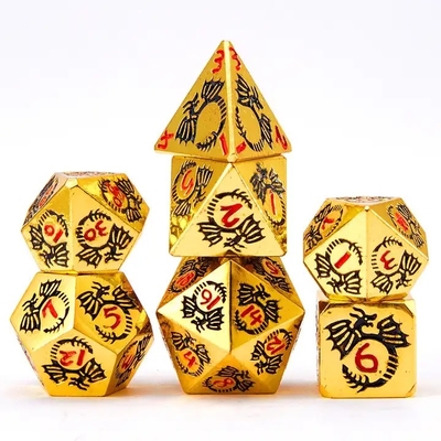 مجموعة النرد المعدنية الصلبة متعددة الجوانب DND RPG لعبة ألوانية للدراجون الطائر Crucho