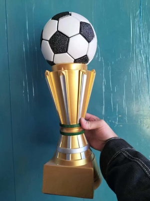 منافسة رياضية كأس الراتنج مع شعار تخصيص