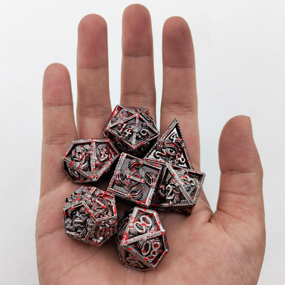 كرات معدنية فاخرة متعددة الأطراف 8 ألوان نشطة TRPG Dungeons and Dragons