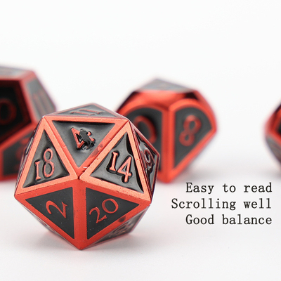 لعبة D20 المعدنية المضغوطة المخصصة لعبة D &amp; D متعددة الأطراف DND لعبة RPG