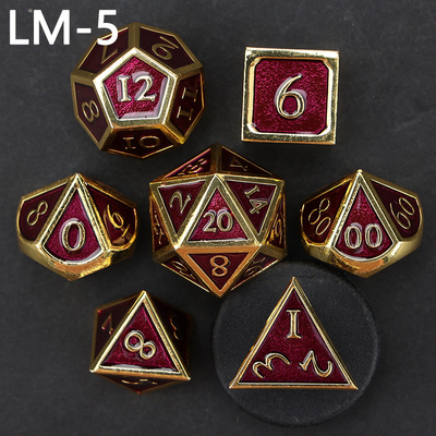 لعبة D20 المعدنية المضغوطة المخصصة لعبة D &amp; D متعددة الأطراف DND لعبة RPG