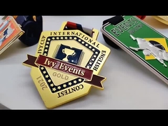 يمكن تخصيص ميدالية الماراثون المعدنية للتصميم الحر